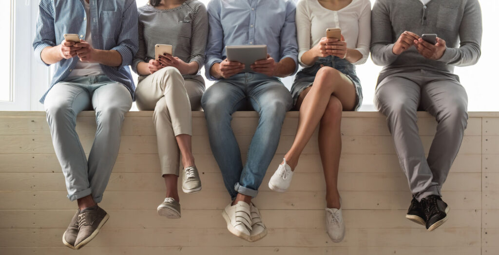 Auction vs. Traditional E-Commerce: Which Is Better for You?